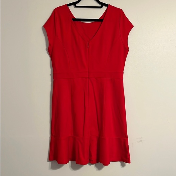 LOFT Red Fit and‎ Flare Mini Dress with Scoop Neck and Cap Sleeves for Cocktail - Picture 5 of 5